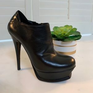 🌿AUTHENTIC YSL ANKLE BOOTS SIZE 36.5🌿